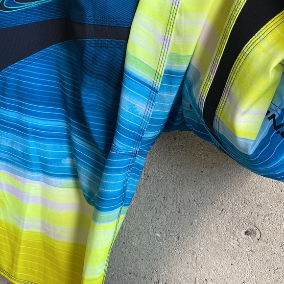 O’Neill SuperFreak Tech Boardshorts - Picture 10 of 12